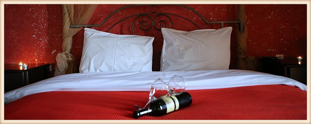 Voreas Hotel Káto Loutrákion Стая снимка