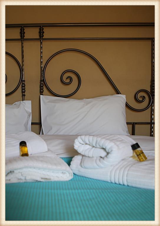 Voreas Hotel Káto Loutrákion Стая снимка